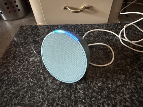Amazon echo pop - pop, smart