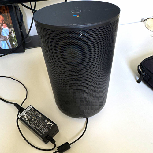 Smart speaker with power - smart,
